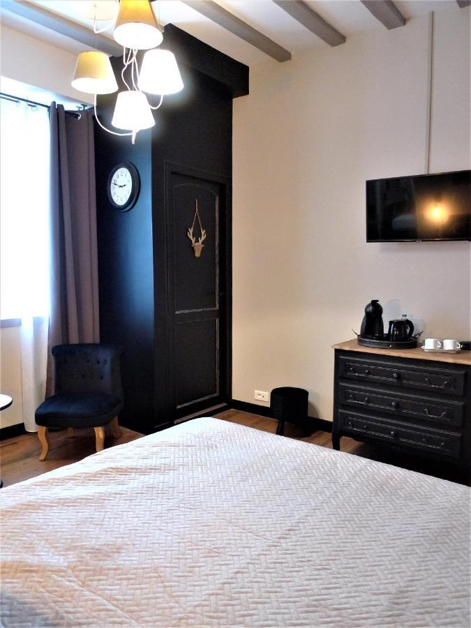 Les Terres D'Aramis: Maison D'Hotes A アラミ エクステリア 写真