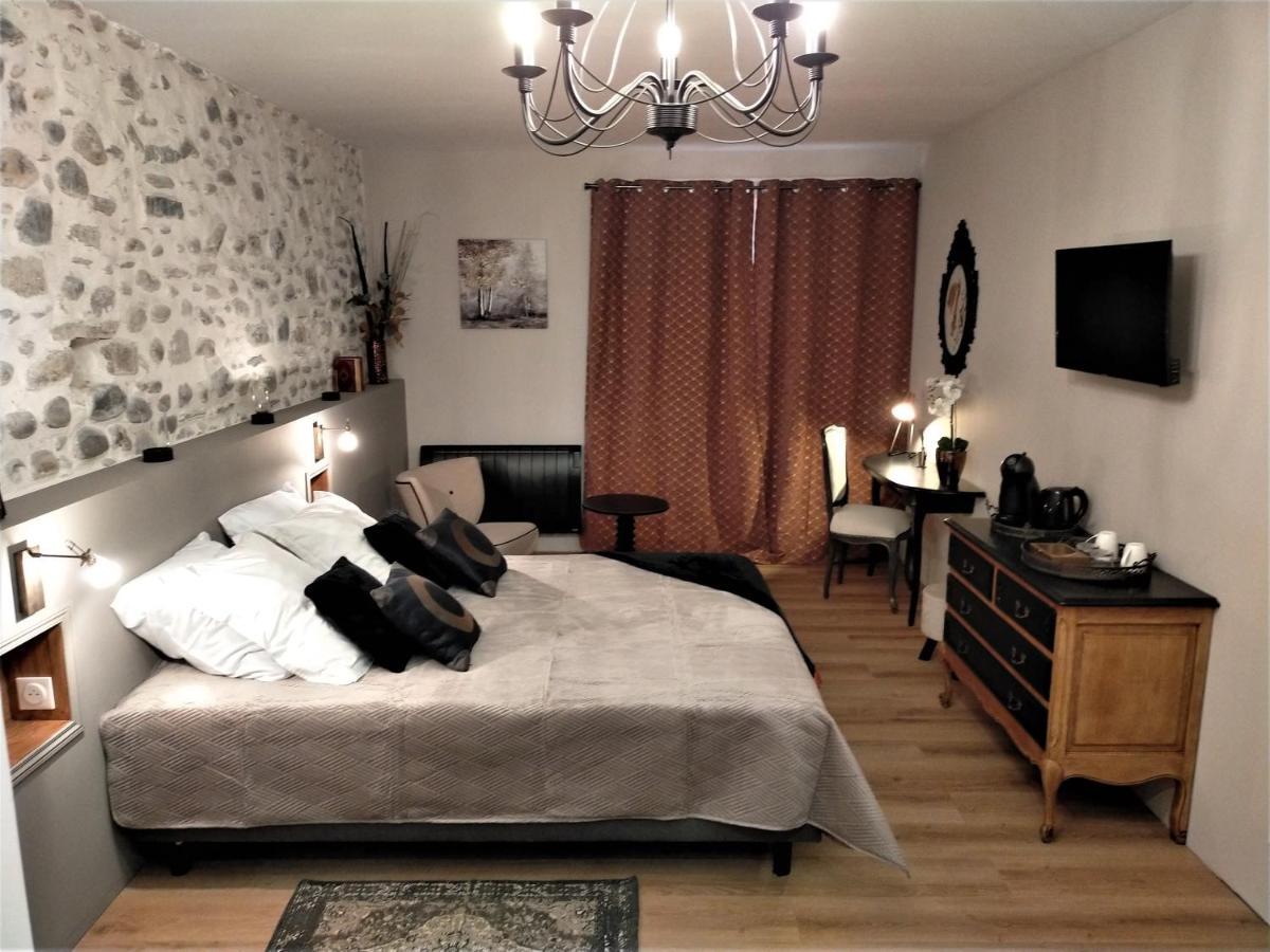 Les Terres D'Aramis: Maison D'Hotes A アラミ エクステリア 写真